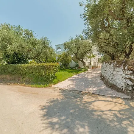 Aparthotel Ruassi Amoudi